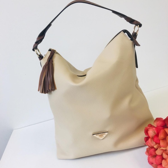 Handbags - Hobo Handbag